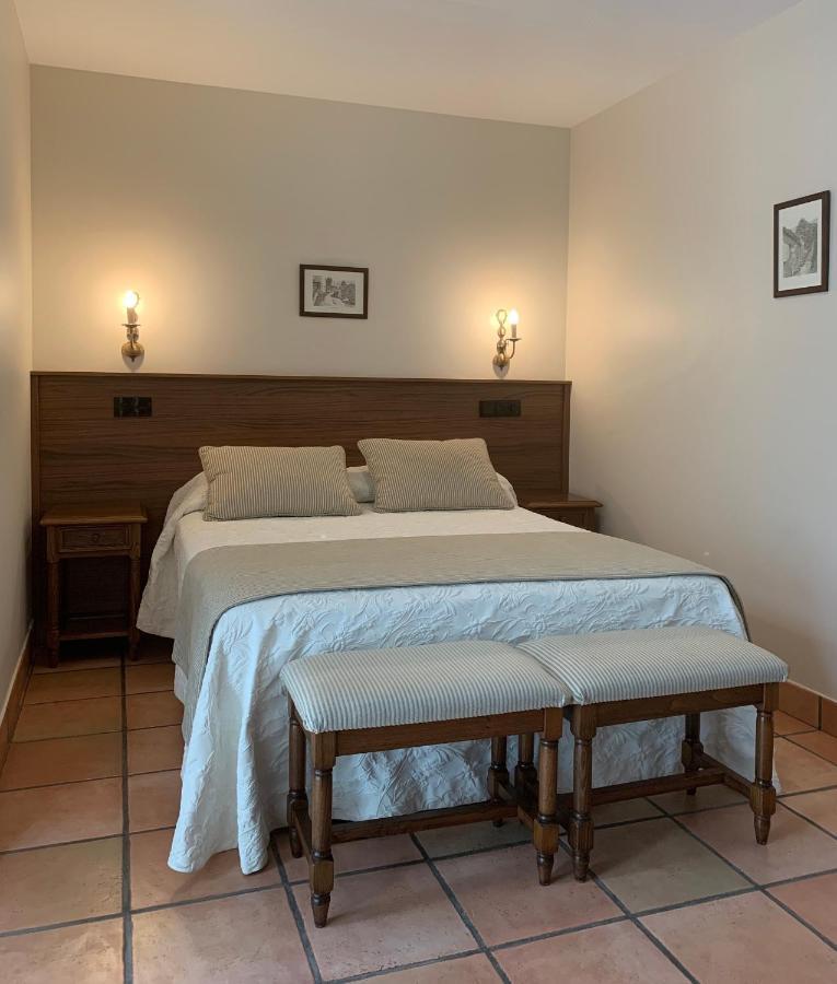 Hotel Villa De Cabrales Arenas De Cabrales Eksteriør billede